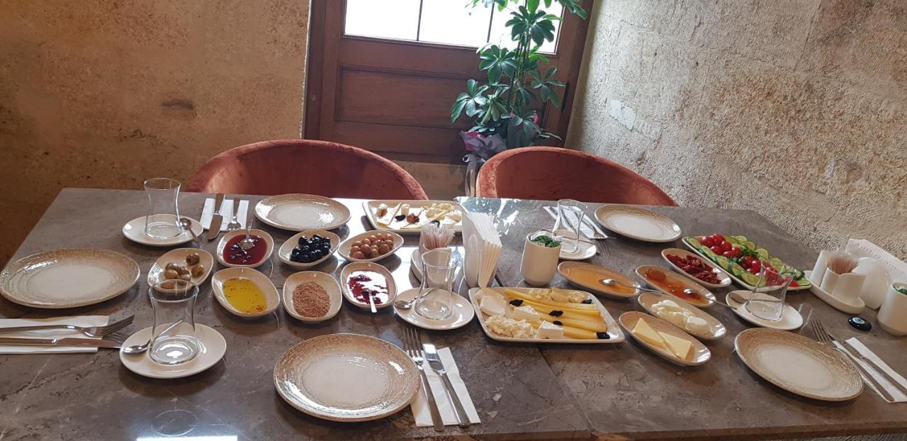 Evanthia Cave Suites Ургуп Экстерьер фото