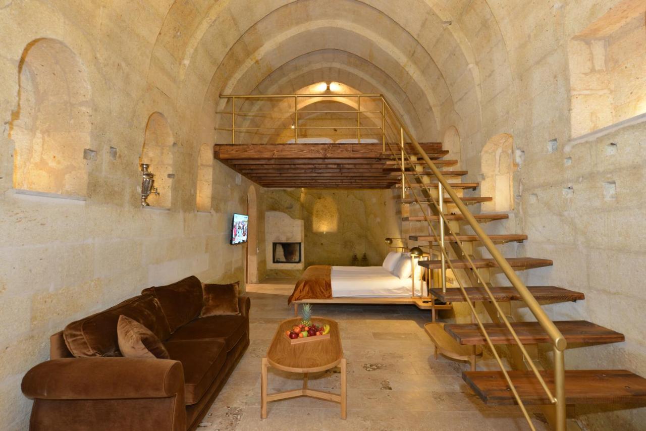 Evanthia Cave Suites Ургуп Экстерьер фото