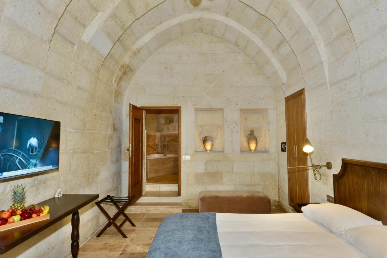 Evanthia Cave Suites Ургуп Экстерьер фото