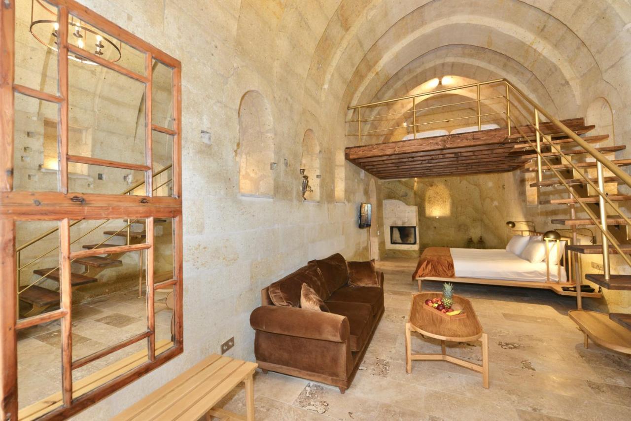 Evanthia Cave Suites Ургуп Экстерьер фото