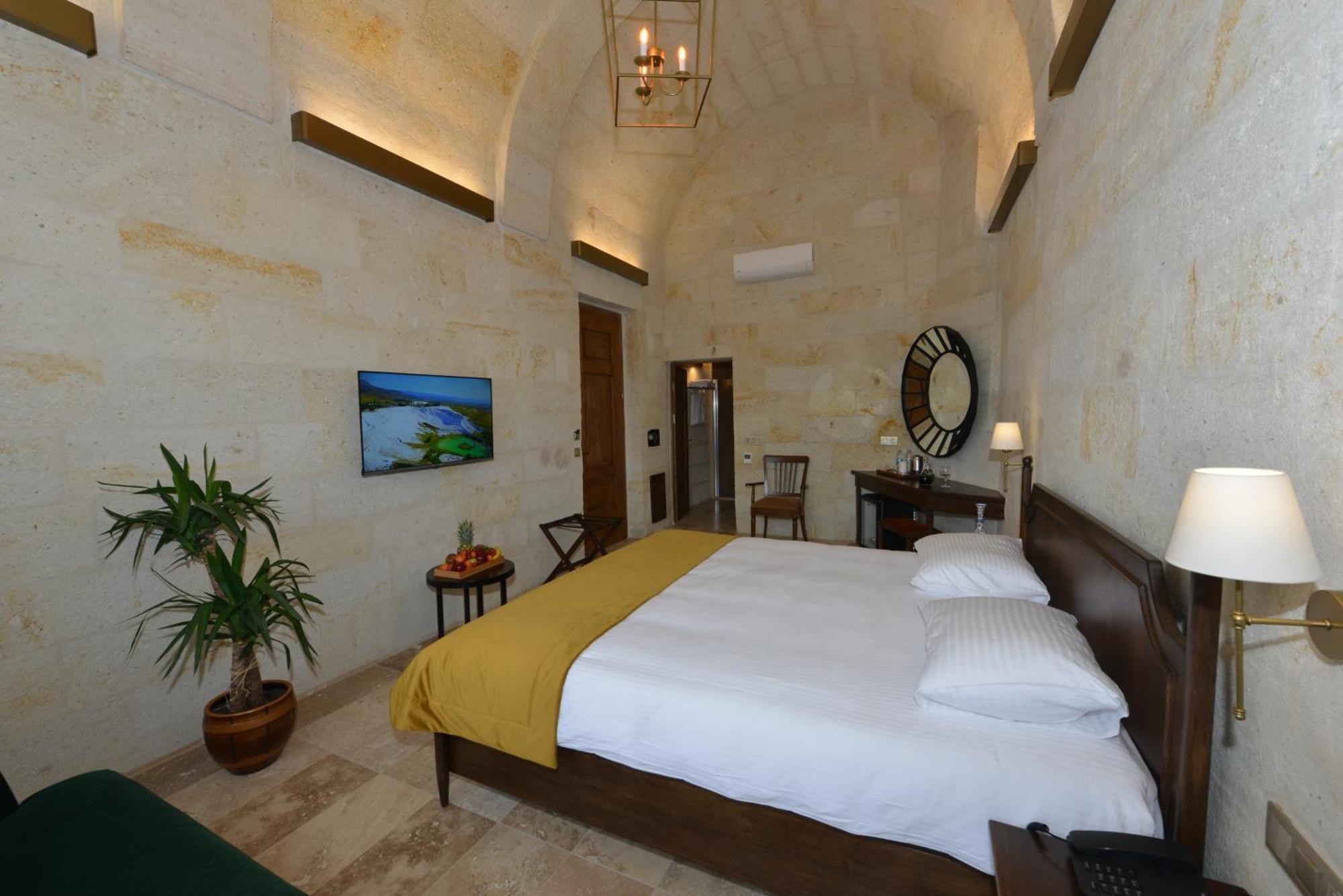 Evanthia Cave Suites Ургуп Номер фото