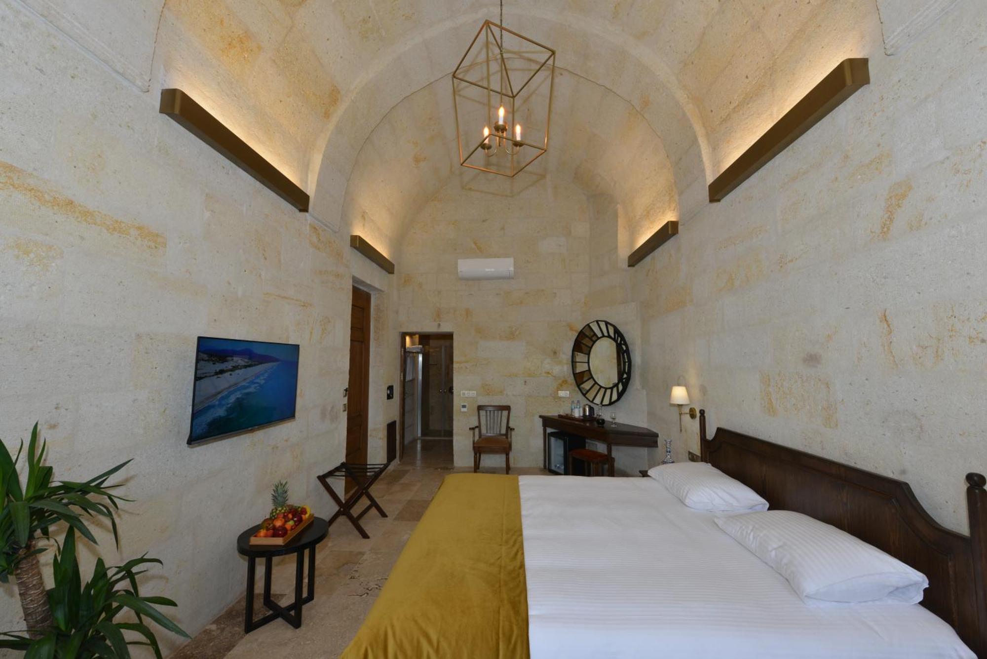 Evanthia Cave Suites Ургуп Номер фото