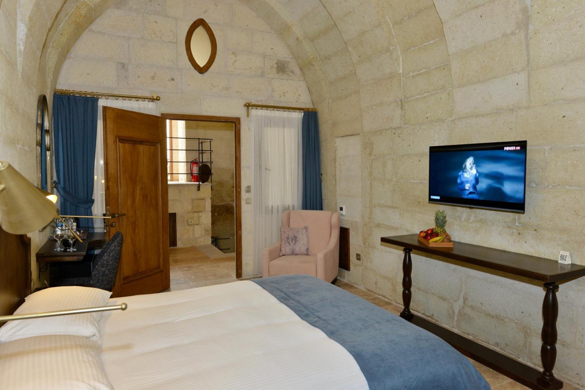 Evanthia Cave Suites Ургуп Номер фото