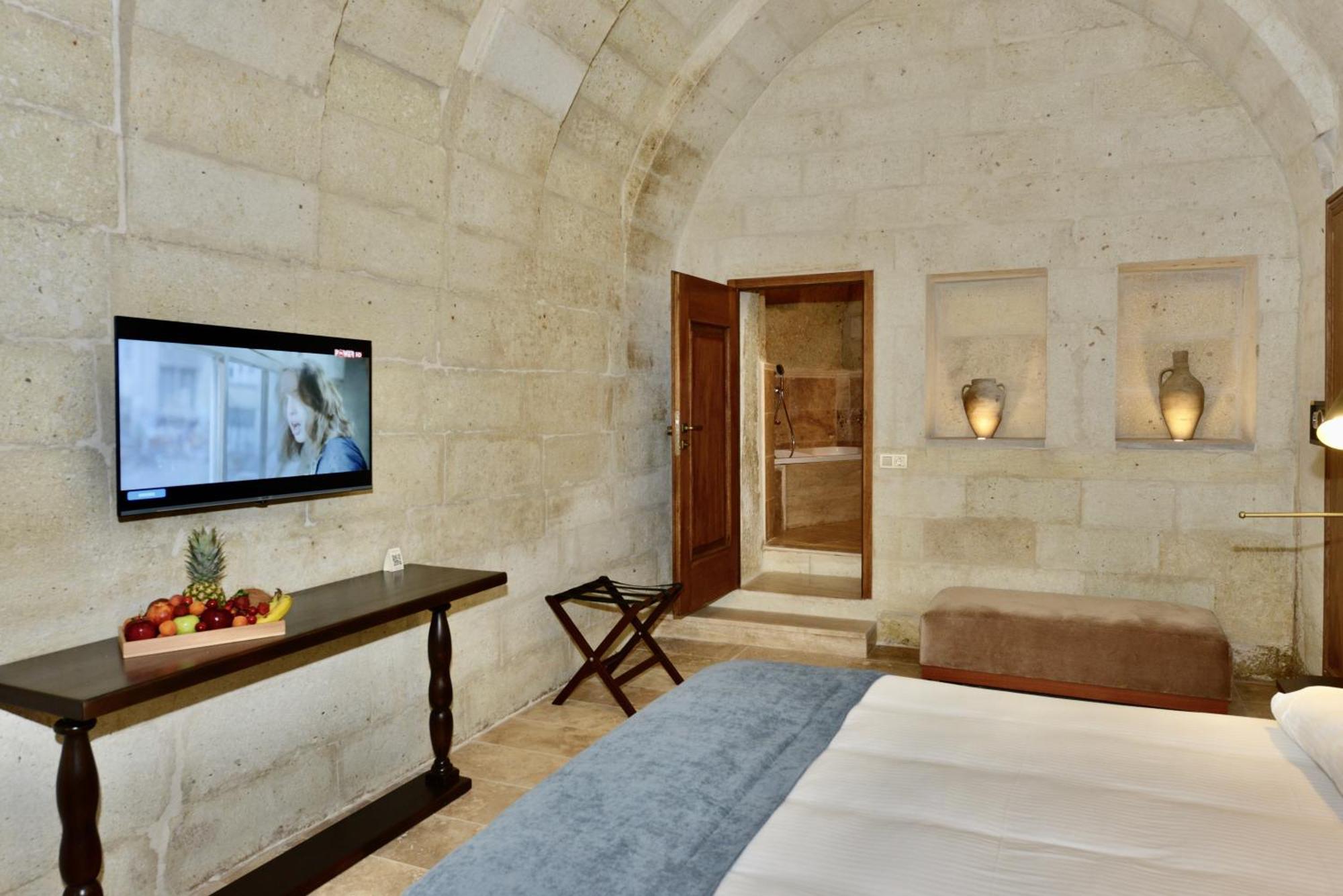 Evanthia Cave Suites Ургуп Номер фото